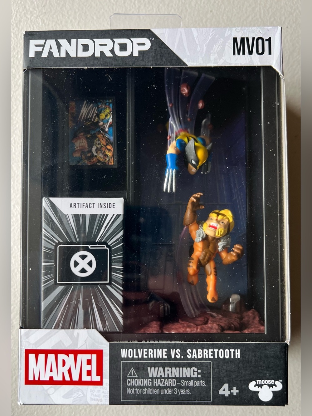 Fandrop Marvel MV01 X Men Wolverine Vs Sabretooth Figure Diorama Moose Toys New